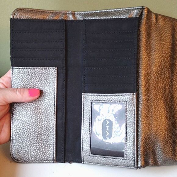 Tahari Metallic Silver Vegan Protective Lining 8" Trifold Wallet Clutch - Picture 7 of 15